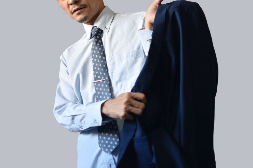 スーツ　男性